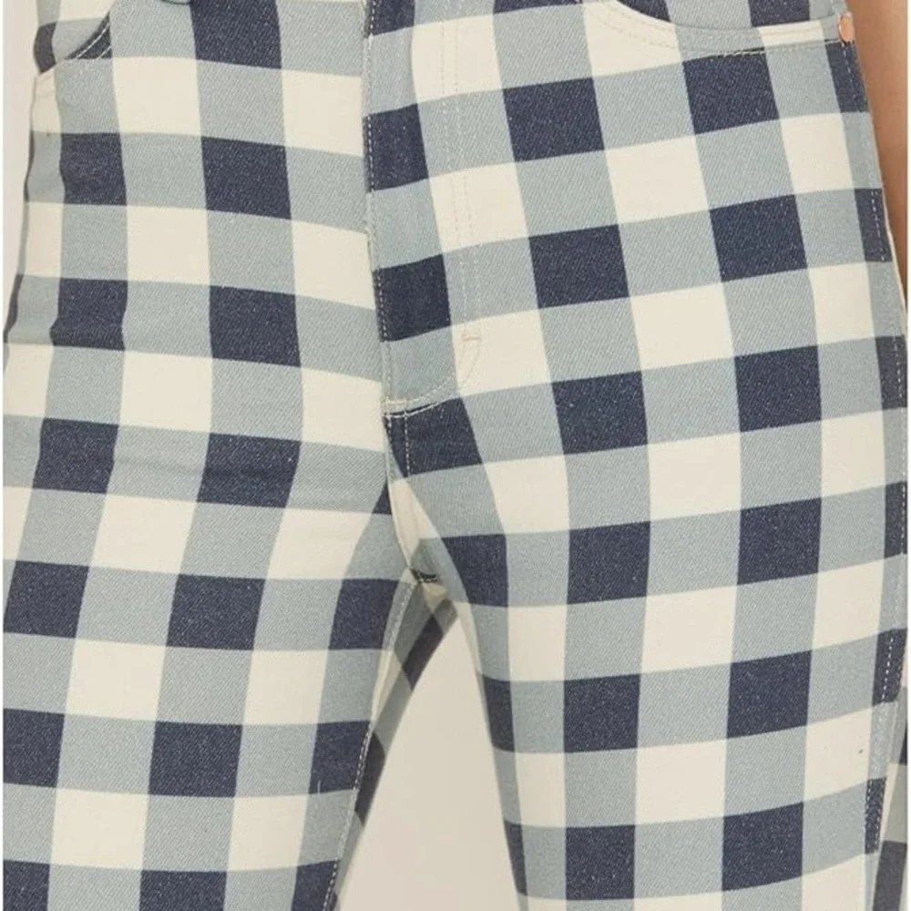 Wrangler Checkered Jeans - Picture 4 of 9